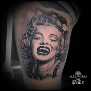 ~ Recién hecho 🔥@PaiirStudio @scm189 #Tattoo #MarilynMonroe #Portrait #Stencil #Girls #Woman #Girl #Sexy #BlackAndGray #Tatuaje #Realistic #Follow #Retrato #PlayBoy #Colombia #Bogotá #Marilyn #Amazing #TV