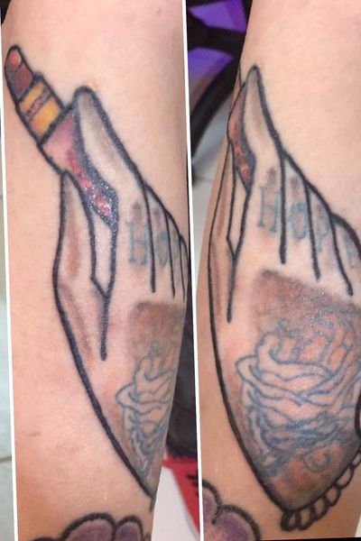 Healed hand and lipstick #lipstick #oldschooltattoo #traditionaltattoo #colortattoo #colorful #ta2 #bright #BoldTattoos 