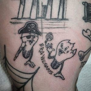 #inkedmuscles #tattooandfitness #bodyandsoul #italiantattoer #tatuaggipadova #tatuaggi #padova #inked #tattoolife #ink #tattoo #tattoos #tattoodo #little #qotsa #eravulgaris #graphic 