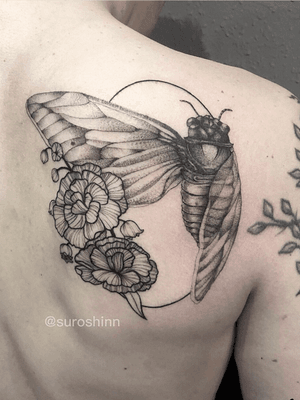 #bug tattoo with #flowers #tattoo #tattooartist 