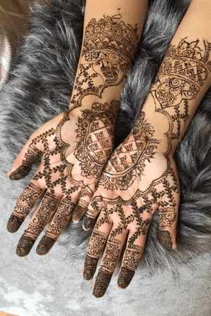 #bridal #henna #design #jagua #inspiration #temporary #tattoo instagram : @raeesashenna.x