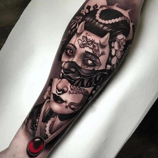 Tatuaje de Cristian Casas #CristianCasas #darkarttattoos #darkart #ilustrativo #gyser # dark # demons # devils # ghosts # evil #ladyhead #lady #dragon #flower #hannya