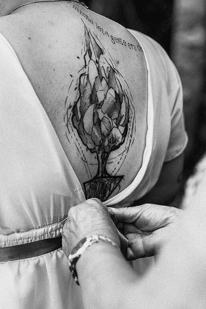 Raizes#saopaulo #brazil #arvore #treeink #lines #colors #blackcolors #bodyart #skinartmag #tattoolife #thebesttattooartists #blackandgrey #tattooedlife #inklife #besttattoos #tattooing #inkfreakz #blackandgreytattoo #tattoocommunity #inkedmag #tattooculture #inkaddict #tattoosociety #inkedlife #supportgoodtattooing #skinart #tattooedpeople #tattoolover #tattoos_alday #focalmarked