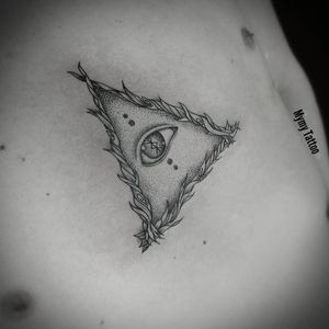 From yesterday ☺#triangle #triangletattoo #eyetattoo #eye #tree #treetattoo #nordic #nordictattoo #tattoos #inked #inkedboy #chestattoo #chestpiece #runetattoo #viking #vikingtattoo #dotswork #dotwork #dotworktattoo #illuminaty