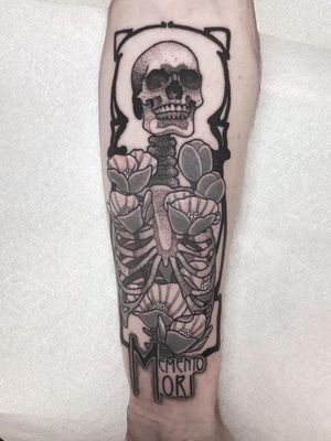 Tattoo by Igor Puente #IgorPuente #darkarttattoos #darkart #illustrative #horror #darkness #demons #devils #ghosts #evil #blackandgrey #poppys #skeleton #skull #mementomori #artnouveau