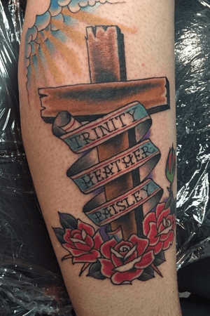 Daughters name with a cross. #religioustattoo #religion #daughter #cross #orlando #jacksonvillefl #florida #floridatattooartist #traditionaltattoo #traditional #colortattoo 