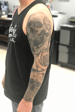 Black and grey skull and rose sleeve
