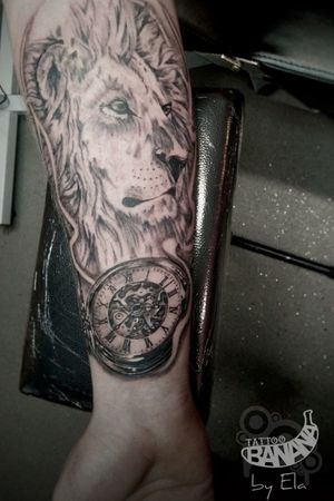 Lion. #tattoobanana #tattoo #inked #tattooed #tattooink #inkedup #tattoos #tatuajes #tattoolife #tattooartist #thurles #tatuaze #worldfamousink #eztattooing #irelandtattoostudio #tattooshop #inkbooster #liontattoo #realistic 
