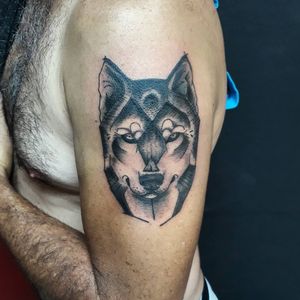 Cover up #coveruptattoo #wolfhead 