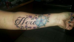 Name " Hero " with color flowers
