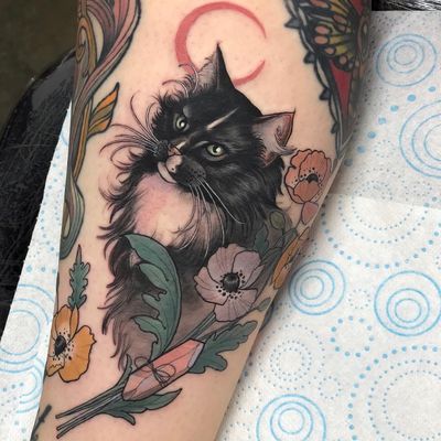 Tattoo by Hannah Flowers #HannahFlowers #moontattoos #Moontattoo #moon #night #nightsky #nature #sky #color #neotraditional #poppy #flower #floral #cat #kitty #petportrait #crystal