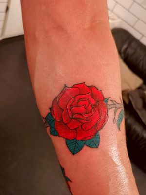 An old worn-out rose I gave some life again ❤️🔥#tattoo #tattoos #tat #ink #inked #tattooed #tattoist #coverup #art #design #instaart #instagood #sleevetattoo #handtattoo #chesttattoo #photooftheday #tatted #instatattoo #bodyart #tatts #tats #amazingink #tattedup #inkedup#rosetattoo #beautiful #sketch#roses #tat2 