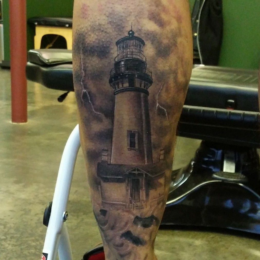 Microrealistic lighthouse and diving helmet tattoos