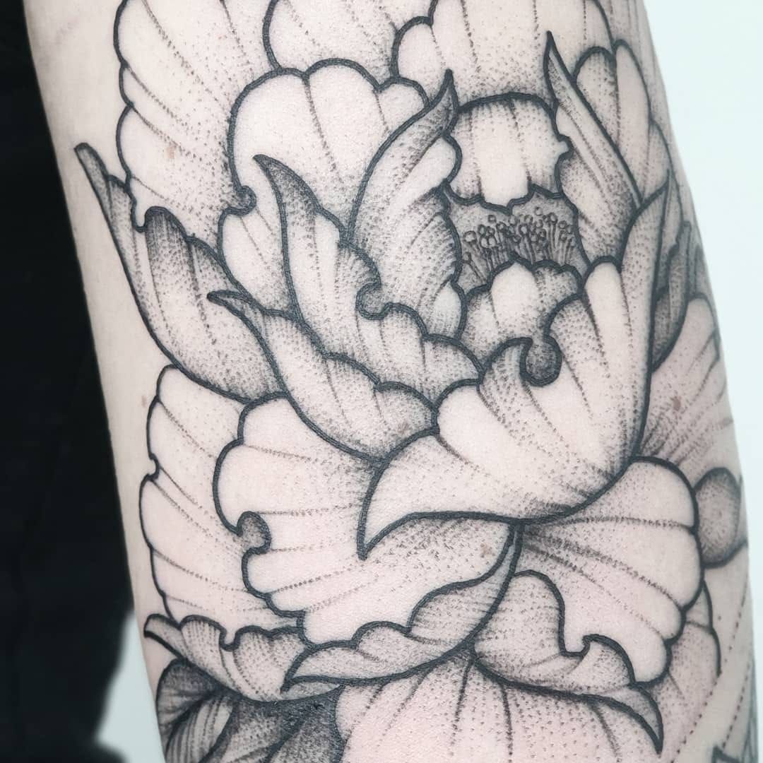Floral tattoo  Stippling tattoo Floral tattoo sleeve Peony flower tattoos