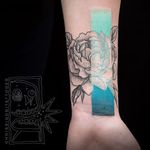 Tattoo by Chris Rigoni #ChrisRigoni #selfharmscarcoveruptattoo #coveruptattoo #scarcoveruptattoo #scarcoverup #coverup #flower #floral #illustrative