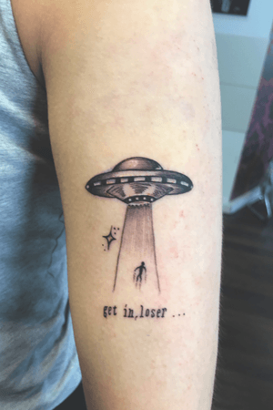 Ufo tattoo 👽👽👽