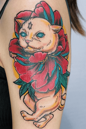 cat in peony done in kaohsiung