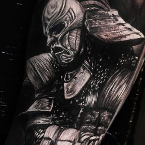 samurai tattoo alexei mikhailov tattoo artist #blacktattoo #realistictattoo #toptattoo #japantattoo 