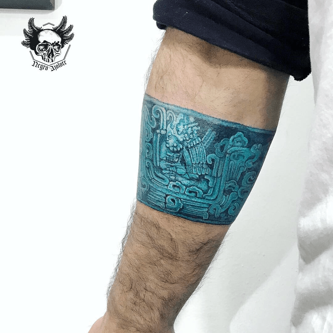 Tattoo uploaded by Negro Ajolote • Fragmento del templo de Quetzalcoatl en  Xochicalco #MexicoCity #color #prehispanictattoo #stone • Tattoodo