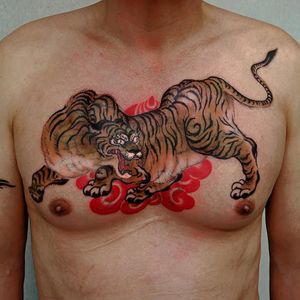 Tattoo by Haku #Haku #illustrative #neojapanese #japanese #koreanartist #japaneseinspired #tiger #junglecat #cat #animal