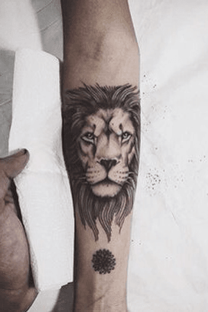Want this but a tiger and tilted a little. 