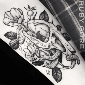 Tattoo by Ruby Gore | Philadelphia, PA http://www.therubygore.com  #vegantattoos #lady-tattooers #rubygore #botanicaltattoo #flowers #flowertattoos #vegan #vegantattoo #veganink #ladytattooers #tattoo #tattoos #flowertattoo #floraltattoo #planttattoo #botanicaltattoo #naturetattoo #colortattoo #colortattoos #neotraditionaltattoo #neotraditionaltattoos #peonytattoo #rosetattoo #phillytattoo #phillyink #newjerseytattoo #delawaretattoo #newyorktattoo #skulltattoo #macabretattoo #worms #skeletontattoo 