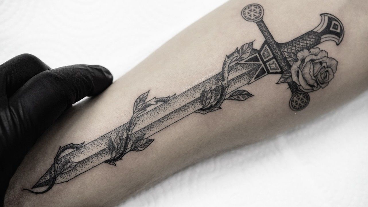 Sword Art Online 10 Amazing Tattoos To Inspire Your New Ink
