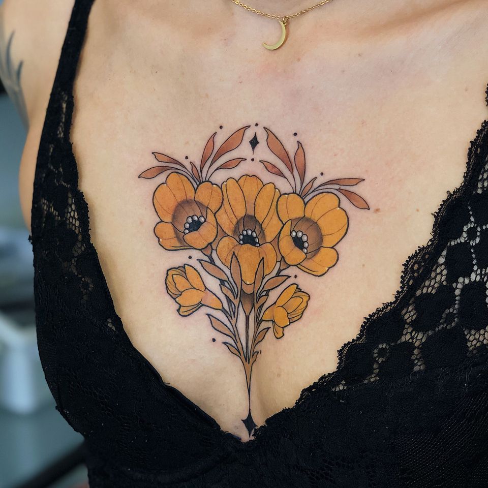 Flower Box Tattoo por Jen Tonic #chestflower #jentonic #jenxtonic #floral #flower #color #neotraditional