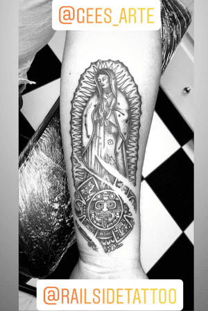Give my homie a follow on instagram and like his shop page #virginmary #Aztec #mayancalendar #blackandgrey  #cleantattoos 