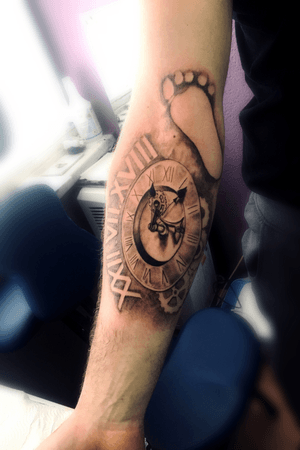 tattoo#clock#blackandgrey