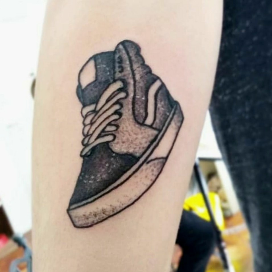 Vans off 2024 the wall tattoo