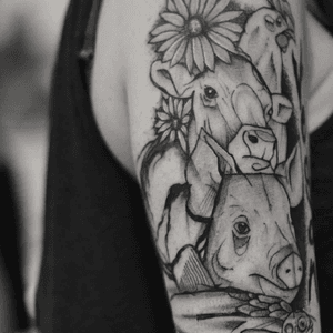Vegan Tattoo. I love tattooing animals. 