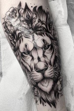 Tattoo by Seventeen tattoo