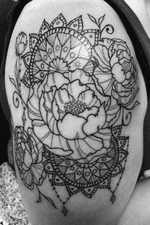 A custom piece for my client. #peonies #manadla #ornamentaltattoo #almostfinished #sphinkscanada #newbeginnings #customtattoo #sammisparkles