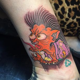 Tatuaje de Craig Ridley #CraigRidley #Londontattoo #London #Londontattooartist #londontattoostudio #UK #yokai #cat #demon #frame #japanese