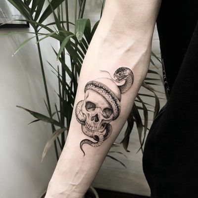Tattoo by The Hanged #TheHanged #snaketattoo #snake #reptile #animal #nature #skull #death #illustrative #blackandgrey
