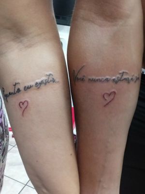 "Enquanto eu existir você nunca estará só!" #coupletattoo #love #heart #handwritting 
