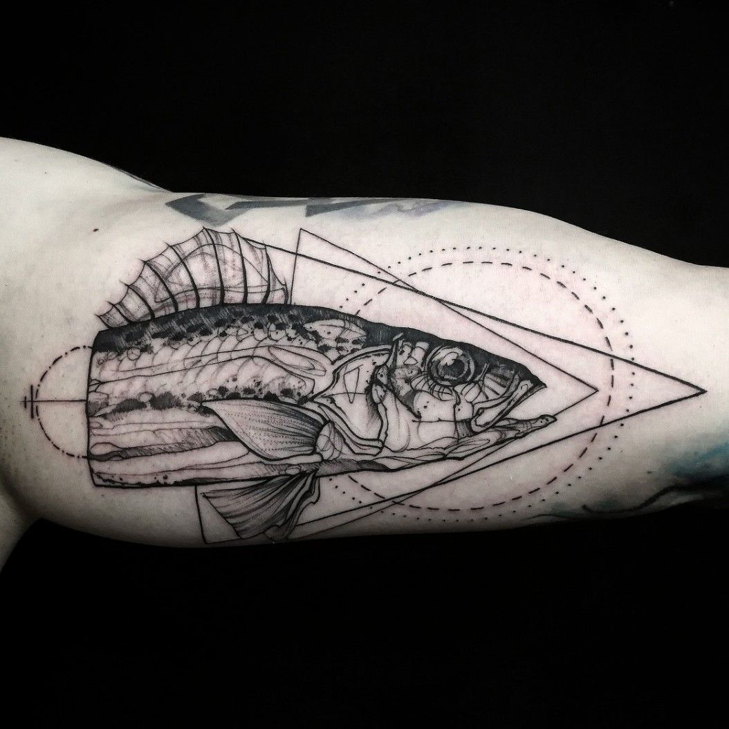 DIF  Yantra Tattoo  Geometric fish Done at  italianstyletattoo PE  Sponsored by pinuptattoosupply Color  worldfamousink Butter   dragons blood balmtattoo   Facebook