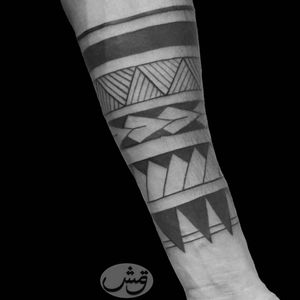 Salve galera.... Segue mais um fechamento realizado na @tattoocomics em #novohamburgo.Já pensou na sua tattoo hoje? Traz a idéia e deixa o desenho comigo ;).> Contatos <🖥 fb.com/guardiolatattoo📸 @guardiolatattoo📲 11-94183.2259.Agendamentos/Appointments📩 guardiolatattoo@gmail.com.#tattoo #tatuagem #tatuaje #tatouage #tatoweirung #tattuaggio #tattoo2me #tattoodo #blackworkers #blackworktattoo #dotworkers #dotworktattoo #pontilhismo #geometric #inked #tattooist #ladytattooers #tattooja #tattooartist #tttism #tattootrip #tattooguest #guardiolatattoo #guestspot #FORMink #cheyennetattooequipment #geometrichaos #tattooja #blackworkerssubmission #tattooguest #tribaltattoo