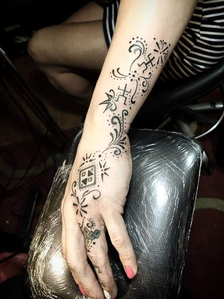Flash tattoo