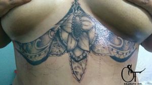 Mándala con flor de loto Gracias por dejarme plasmar arte en la piel Citas por Whatsapp al 5578181340 #mandalatattoo #blackandgrey #tattooartist 