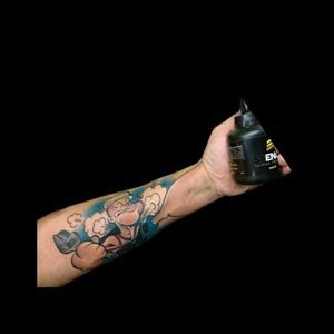 #tattoo #inked #ink #popey #popeye #popeyelemarino #tatuajedepopeye #mecanic #popeyemecanico #caricatura #caricaturatattoo #luchotattoo #luchotattooer