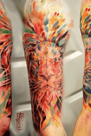 #watercolor #watercolortattoo #nw1 #abstract #abstracttattoo #kentishtown #halfsleeve #lion #liontattoo @bartt inst. @bartt_tattoo