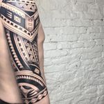 Polynesian tattoo in Prague – Pavel. Black House Tattoo Prague #dnestetujem #tetovani #czechtattoo #tetování #praguetattoo #kerka #tetovanipraha #kerky #tattoopraha #tattooprague #tattooczech #prahatattoo #tattoocz #cztattoo #prahatetovani 