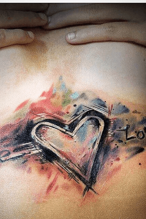 #watercolor #watercolortattoo #watercolour #color #heart #hearttattoo #underboobtattoo #underboob #ink #tatt #tattoo #nw1 #london #CamdenTown @Bartt inst. @bartt_tattoo