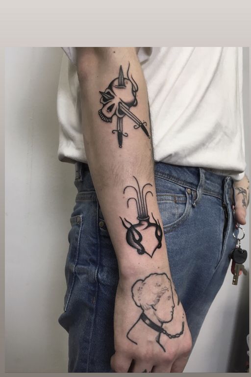 Flash tattoo