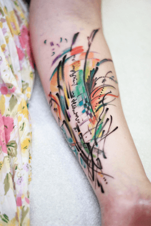#abstracttattoo #watercolor #watercolortattoo #art #tattooartist #london #ink #inked #bodyart #detail #forearm #Bartt #uk 