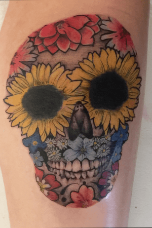 Floral skull tattoed and drawn by me. 