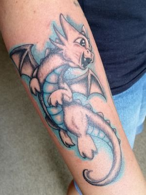 Cute little dragon tattoo#dragontattoo #candyinktattoos #tattooartist 