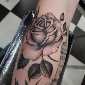 Beautifully detailed flower tattoo by Dani Mawby, perfect for your forearm. Embrace the beauty of blackwork style.